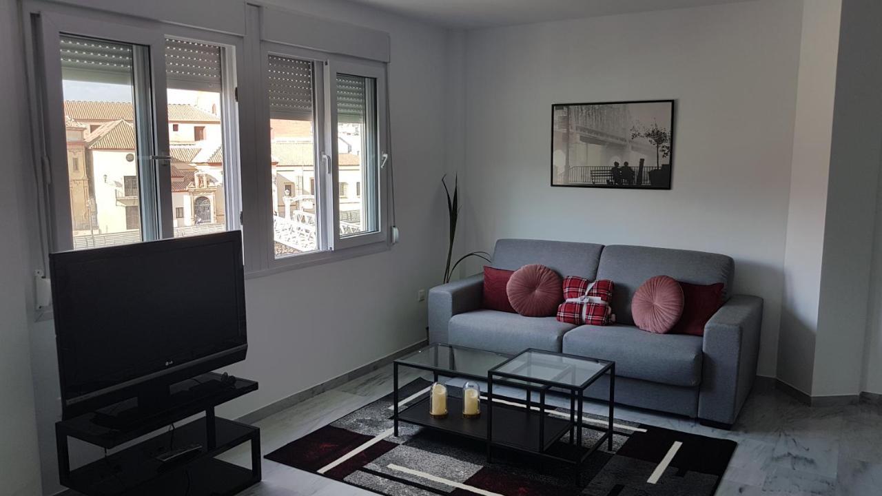 Atocha 3 Apartment Malaga Ngoại thất bức ảnh